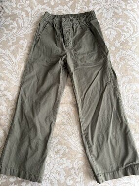 Gap Straight Leg Ankle Length Pant - Olive Green - Pull On Pant - Size XS